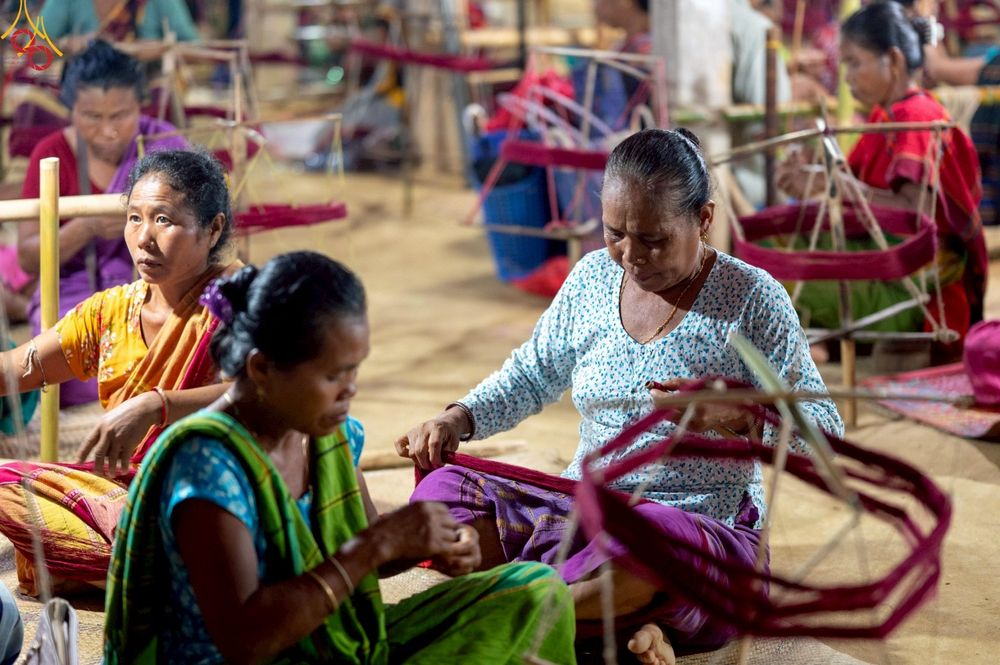 ภาพ No.261607:วันที่ 19 ตุลาคม พ.ศ. 2568 พิธีทอดกฐินสมทบ วัดกัลยาณมิตรต่างประเทศ บูชาธรรม 81 ปี หลวงพ่อธัมมชโย ณ วัดสารนาถ เมืองคาร์การชารี ประเทศบังกลาเทศ 