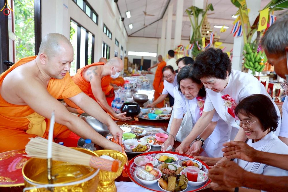 ภาพ No.269417:วันที่ 8 ตุลาคม พ.ศ. 2568 พิธีทอดกฐินสามัคคีทั่วไทย ณ วัดท่าใน อำเภอนครชัยศรี จังหวัดนครปฐม โดยคณะศิษยานุศิษย์ บูชาธรรม 81 ปี หลวงพ่อธัมมชโย