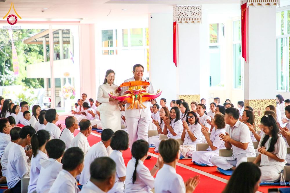 ภาพ No.171905:พิธีทอดกฐินสร้างพระเจดีย์ ประดิษสถานพระบรมสารีริกธาตุ ณ วัดกิ่วลม อ.ฮอด จ.เชียงใหม่ ในโครงการกฐินสามัคคีทั่วไทย 30,000 วัด บูชาธรรม 80 ปี หลวงพ่อธัมมชโย โดยคณะศิษยานุศิษย์วัดพระธรรมกาย วันที่ 26 ตุลาคม พ.ศ. 2567