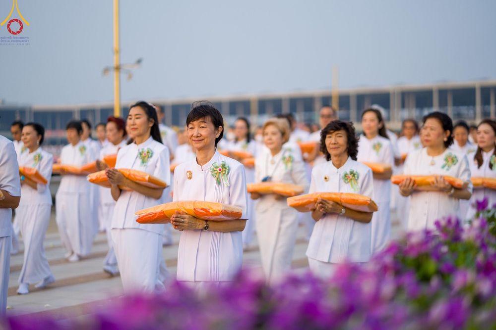 ภาพ No.133688:พิธีเวียนประทักษิณและพิธีวันทาเจดีย์ โครงการบรรพชาสามเณร ฟื้นฟูพระพุทธศาสนาทั่วไทย ณ วัดพระธรรมกาย วันเสาร์ที่ 6 เมษายน พ.ศ. 2567