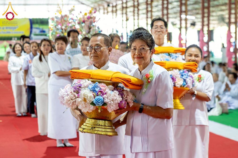 ภาพ No.250255:วันอังคารที่ 7 ตุลาคม พ.ศ. 2568 พิธีทอดผ้าป่าเพื่อสร้าง "ลานอเนกประสงค์พญานาค 4 ตระกูล" ณ พุทธอุทยานนานาชาติ อ.โพนพิสัย จ.หนองคาย