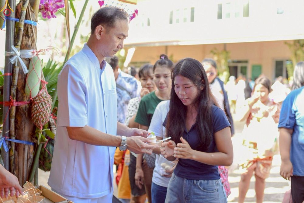 ภาพ No.260236:วันที่ 19 ตุลาคม พ.ศ. 2568 พิธีทอดกฐินสามัคคีทั่วไทย 30,000 วัด โดยคณะศิษยานุศิษย์ บูชาธรรม 81 ปี หลวงพ่อธัมมชโย ณ วัดเทพรัตนาราม ต.สวนส้ม อ.บ้านแพ้ว จ.สมุทรสาคร