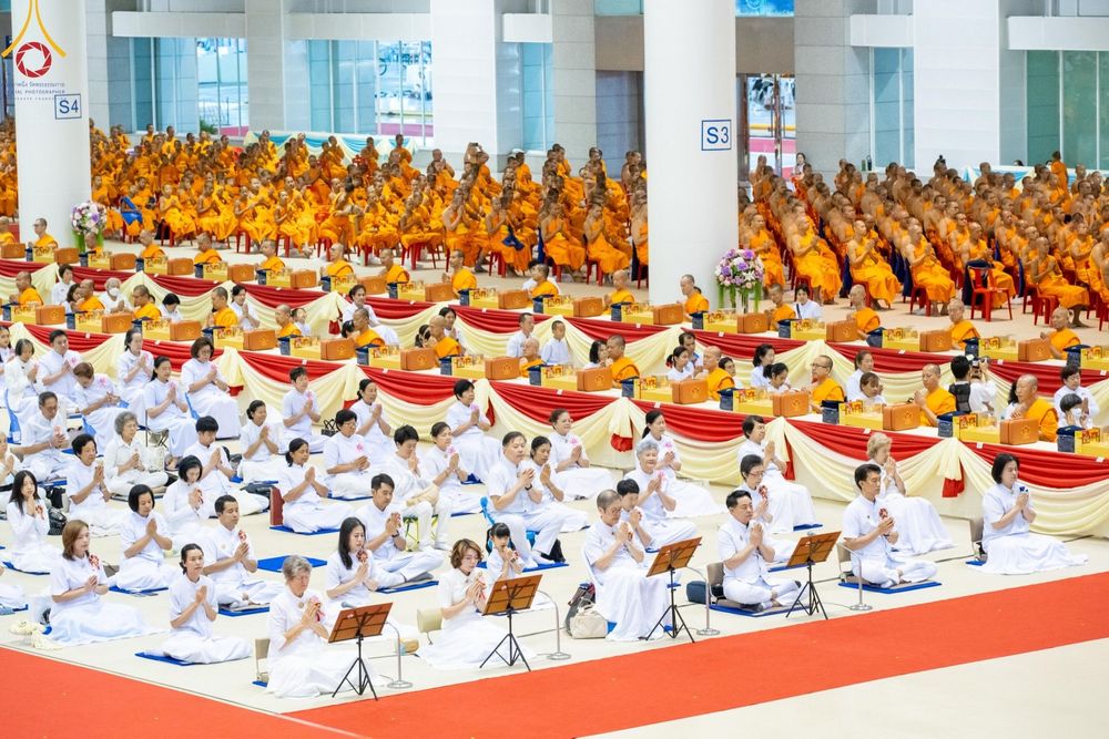 ภาพ No.176269:พิธีมุทิตาสักการะพระมหาเถระและพระเถระ วันที่ 24 พฤศจิกายน พ.ศ. 2567 ณ วัดพระธรรมกาย จ.ปทุมธานี