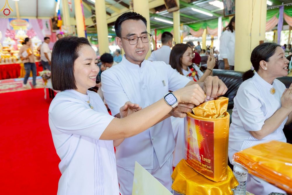 ภาพ No.266518:วันที่ 25 ตุลาคม พ.ศ. 2568 พิธีทอดกฐินสามัคคีทั่วไทย ณ วัดสว่างอารมณ์ ต.ป่าโมก อ.ป่าโมก จ.อ่างทอง โดยคณะศิษยานุศิษย์ บูชาธรรม 81 ปี หลวงพ่อธัมมชโย