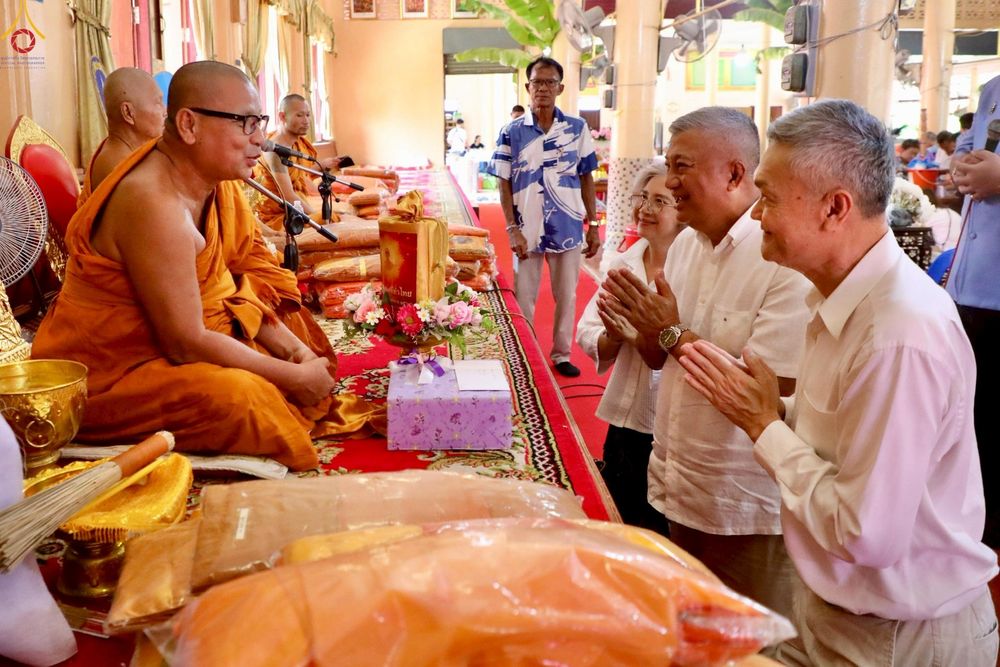 ภาพ No.252444:วันที่ 11 ตุลาคม พ.ศ. 2568 พิธีทอดกฐินสามัคคีทั่วไทย 30,000 วัด โดยคณะศิษยานุศิษย์ บูชาธรรม 81 ปี หลวงพ่อธัมมชโย ณ วัดดอกไม้ อ.บางปะหัน จ.พระนครศรีอยุธยา