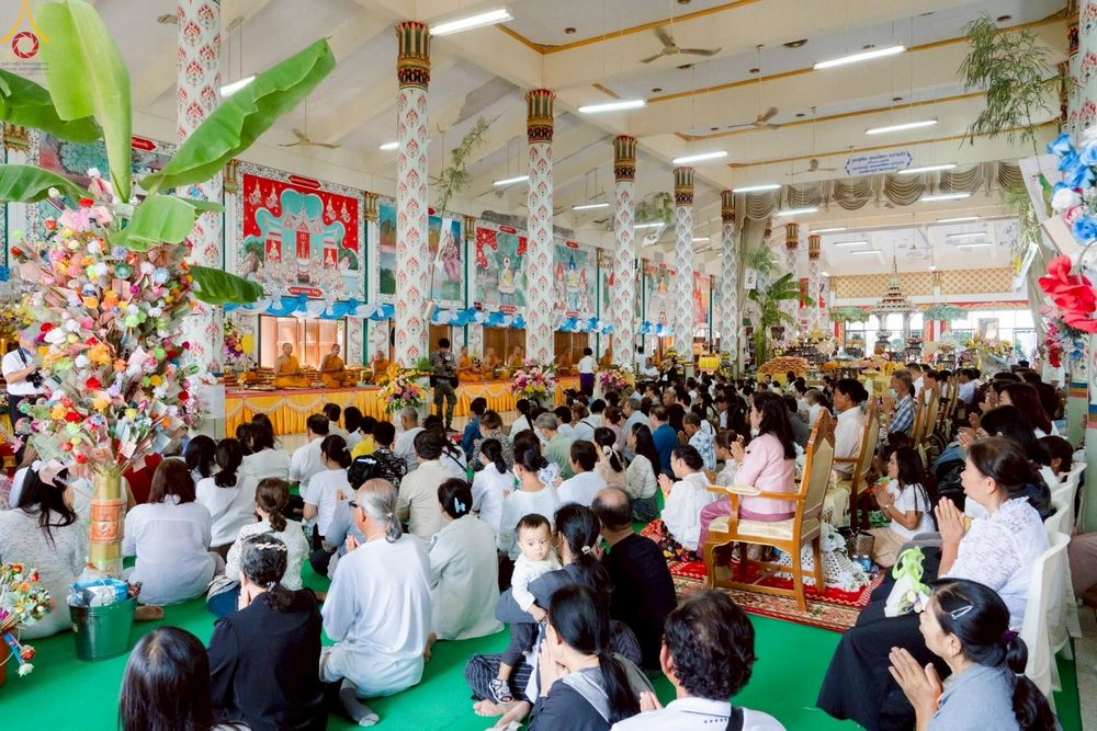 ภาพ No.267163:วันที่ 26 ตุลาคม พ.ศ. 2568 พิธีทอดกฐินสามัคคีทั่วไทย ณ วัดปานประสิทธาราม อ.บางบ่อ จ.สมุทรปราการ โดยคณะศิษยานุศิษย์ บูชาธรรม 81 ปี หลวงพ่อธัมมชโย