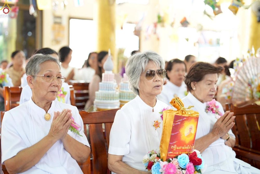 ภาพ No.264061:วันที่ 24 ตุลาคม พ.ศ. 2568 พิธีทอดกฐินสามัคคีทั่วไทย 30,000 วัด โดยคณะศิษยานุศิษย์ บูชาธรรม 81 ปี หลวงพ่อธัมมชโย ณ วัดบ้านปรางค์ อ.คง จ.นครราชสีมา