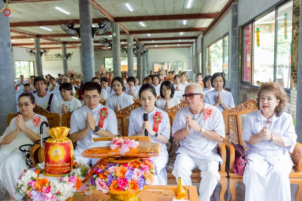 ภาพ No.268970:วันที่ 25 ตุลาคม พ.ศ. 2568 พิธีทอดกฐินสามัคคีทั่วไทย ณ วัดท่าโป๊ะ จ.กาญจนบุรี โดยคณะศิษยานุศิษย์ บูชาธรรม 81 ปี หลวงพ่อธัมมชโย