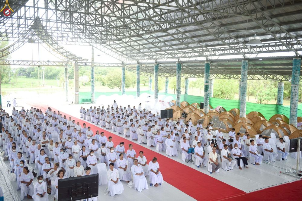 ภาพ No.248949:วันที่ 26-28 กันยายน พ.ศ. 2568 โครงการอบรมอุบาสกแก้ว อุบาสิกาแก้ว รุ่นที่ 3 ตัวแทนทอดกฐินสามัคคีทั่วไทย 30,000 วัด  ณ ศูนย์ปฏิบัติธรรมวิหารแดง อ.วิหารแดง จ.สระบุรี