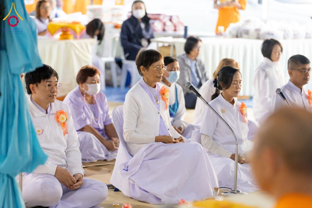 ภาพ No.290796:วันที่ 9 มกราคม พ.ศ. 2569 พิธีถวายภัตตาหารเป็นสังฆทาน แด่พระธรรมยาตรา ณ อนุสรณ์สถานคลองบางนางแท่น อ.สามพราน จ.นครปฐม ในโครงการธรรมยาตรา กตัญญูบูชา มหาปูชนียาจารย์ พระมงคลเทพมุนี(สด จนฺทสโร) พระผู้ปราบมาร อนุสรณ์สถาน 7 แห่ง ปีที่ 14