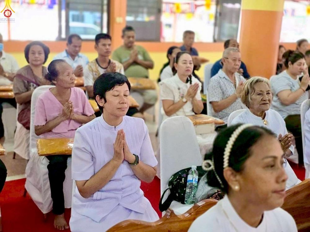 ภาพ No.282937:วันที่ 1 พฤษจิกายน พ.ศ.2568 พิธีทอดกฐินสามัคคีทั่วไทย 30,000 วัด  โดยคณะศิษยานุศิษย์ บูชาธรรม 81 ปี  หลวงพ่อธัมมชโย ณ วัดโปร่งเกตุ อ.บ่อทอง จ.ชลบุรี