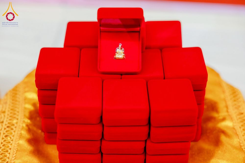 ภาพ No.272824:วันอาทิตย์ที่ 23 พฤศจิกายน พ.ศ.2568 พิธีมุทิตาสักการะ พระมหาเถระและพระเถระ ประจำปีพุทธศักราช 2568 ณ ห้องแก้วสารพัดนึก 2 สภาธรรมกายสากล  วัดพระธรรมกาย