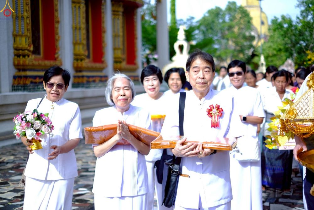 ภาพ No.260913:วันที่ 8 ตุลาคม พ.ศ. 2568 พิธีทอดกฐินสามัคคีทั่วไทย 30,000 วัด โดยคณะศิษยานุศิษย์ บูชาธรรม 81 ปี หลวงพ่อธัมมชโย ณ วัดบ่อตะกั่วพุทธาราม อ.นครชัยศรี จ.นครปฐม