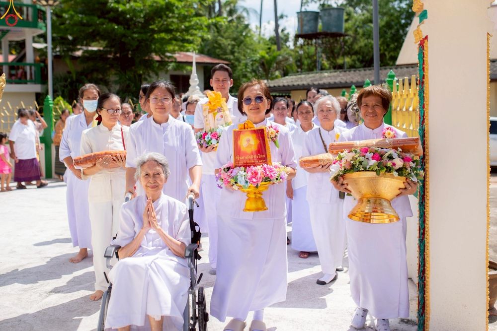 ภาพ No.262138:วันที่ 22 ตุลาคม พ.ศ. 2568 พิธีทอดกฐินสามัคคีทั่วไทย 30,000 วัด โดยคณะศิษยานุศิษย์ บูชาธรรม 81 ปี หลวงพ่อธัมมชโย ณ วัดดอนคนฑา อ.บัวใหญ่ จ.นครราชสีมา