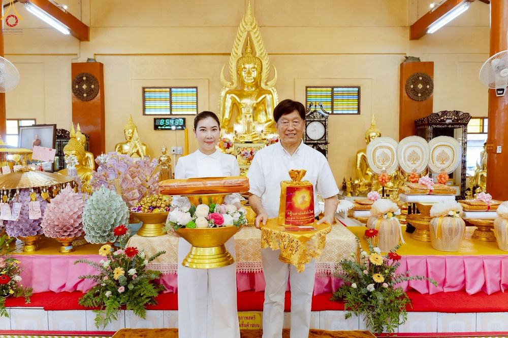 ภาพ No.261394:วันที่ 19 ตุลาคม พ.ศ. 2568 พิธีทอดกฐินสามัคคีทั่วไทย 30,000 วัด โดยคณะศิษยานุศิษย์ บูชาธรรม 81 ปี หลวงพ่อธัมมชโย ณ วัดโฆษิตวิหาร จ.ภูเก็ต