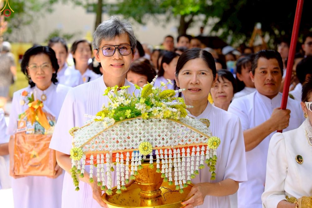 ภาพ No.264924:วันที่ 23 ตุลาคม พ.ศ. 2568 พิธีทอดกฐินสามัคคีทั่วไทย 30,000 วัด โดยคณะศิษยานุศิษย์ บูชาธรรม 81 ปี หลวงพ่อธัมมชโย ณ วัดด่าน กรุงเทพมหานครฯ