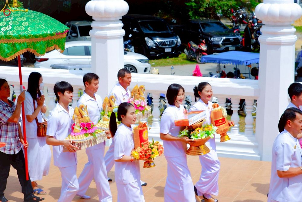 ภาพ No.267361:วันที่ 26 ตุลาคม พ.ศ. 2568 พิธีทอดกฐินสามัคคีทั่วไทย ณ วัดบางภาษี อ.บางเลน จ.นครปฐม โดยคณะศิษยานุศิษย์ บูชาธรรม 81 ปี หลวงพ่อธัมมชโย