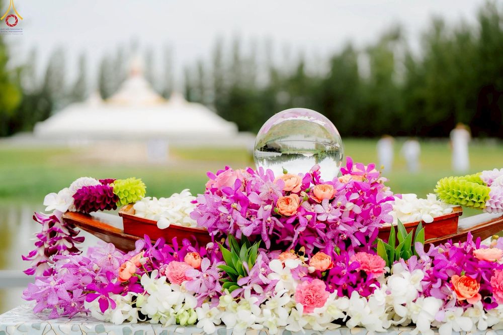 ภาพ No.266781:วันที่ 5 พฤศจิกายน พ.ศ. 2568 พิธีทอดกฐิน ณ อนุสรณ์สถานพระมงคลเทพมุนี  (สด จนฺทสโร) ผู้ค้นพบวิชชาธรรมกาย สถานที่ตั้งมโนปณิธานบวชตลอดชีวิต คลองบางนางแท่น ต.หอมเกร็ด อ.สามพราน จ.นครปฐม