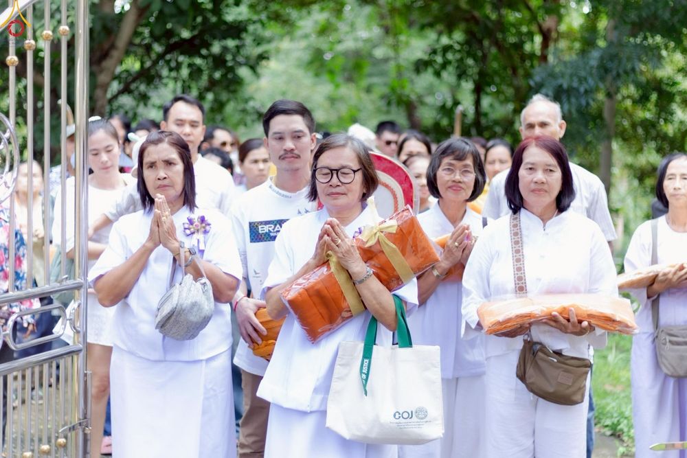 ภาพ No.268827:วันที่ 19 ตุลาคม พ.ศ. 2568 พิธีทอดกฐินสามัคคีทั่วไทย ณ วัดหนองน้ำใส อ.ปากท่อ จ.ราชบุรี โดยคณะศิษยานุศิษย์ บูชาธรรม 81 ปี หลวงพ่อธัมมชโย