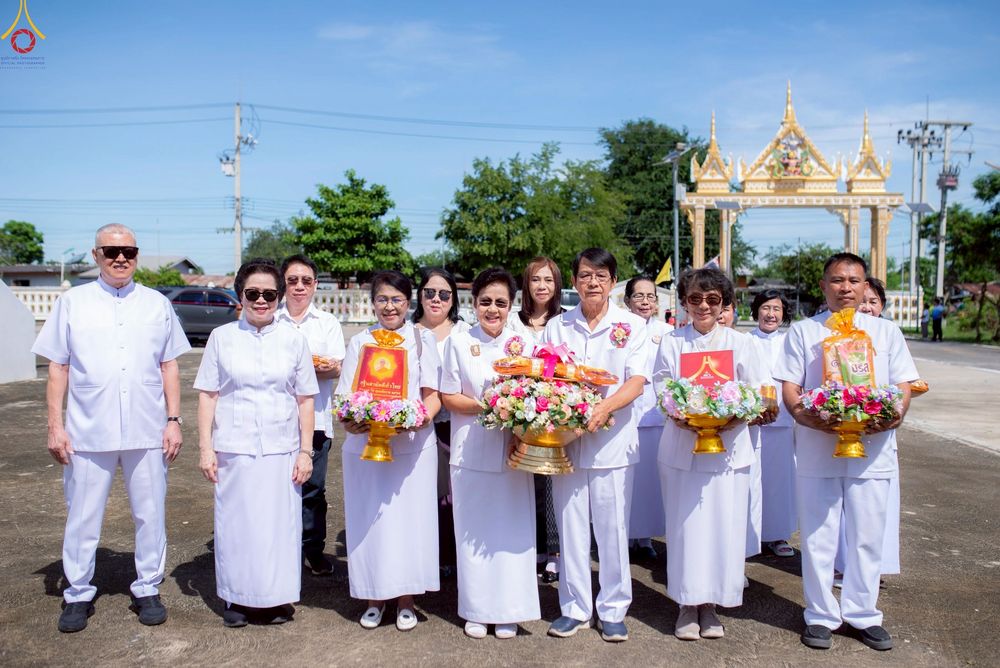 ภาพ No.257886:วันที่ 19 ตุลาคม พ.ศ. 2568 พิธีทอดกฐินสามัคคีทั่วไทย 30,000 วัด โดยคณะศิษยานุศิษย์ บูชาธรรม 81 ปี หลวงพ่อธัมมชโย ณ วัดสันติธรรมาราม ต.วังน้อย อ.วังน้อย จ.พระนครศรีอยุธยา