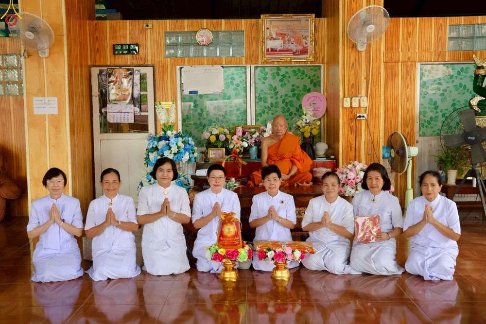 ภาพ No.265545:วันที่ 25 ตุลาคม พ.ศ. 2568 พิธีทอดกฐินสามัคคีทั่วไทย ณ วัดบางพึ่ง อ.พระประแดง จ.สมุทรปราการ โดยคณะศิษยานุศิษย์ บูชาธรรม 81 ปี หลวงพ่อธัมมชโย