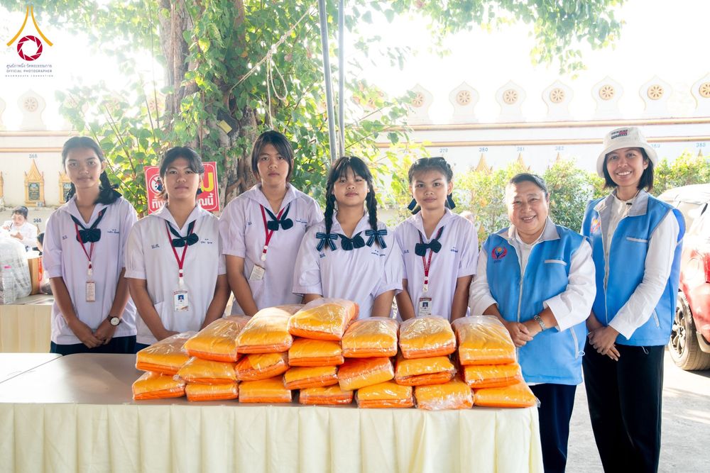 ภาพ No.204907:พิธีทอดผ้าป่าทำนุบำรุงศาสนสถาน ณ วัดแก้วบัวเกษร ตำบลระแหง อำเภอลาดหลุมแก้ว จังหวัดปทุมธานี ในโครงการธรรมยาตรา กตัญญูบูชา มหาปูชนียาจารย์ พระมงคลเทพมุนี(สด จนฺทสโร) พระผู้ปราบมาร อนุสรณ์สถาน 7 แห่ง ปีที่ 13 วันที่ 30 มกราคม พ.ศ. 2568
