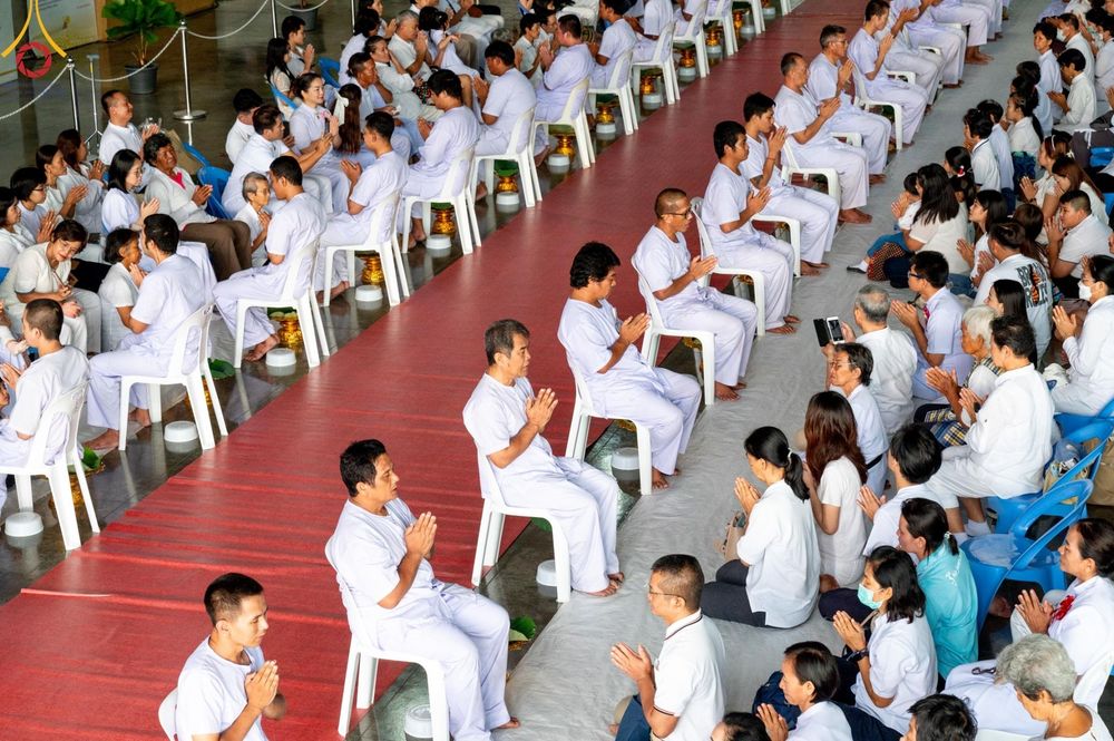 ภาพ No.156615:พิธีบรรพชาอุปสมบท ธรรมทายาท โครงการอุปสมบทหมู่บูชาธรรมครบรอบ 107 ปี วันครูผู้ค้นพบวิชชาธรรมกาย ณ โบสถ์พระไตรปิฏก วัดพระธรรมกาย วันเสาร์ที่ 14 กันยายน พ.ศ. 2567