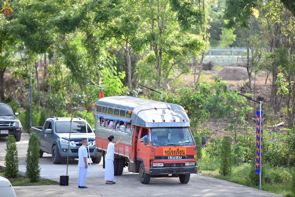 ภาพ No.260000:วันศุกร์ ที่ 17 ตุลาคม พ.ศ. 2568 ทอดกฐินสามัคคี "สร้างรัตนบัลลังก์ รองรับองค์พระประธาน"  ณ ธุดงคสถานนครสวรรค์ ต.หัวถนน อ.ท่าตะโก จ.นครสวรรค์