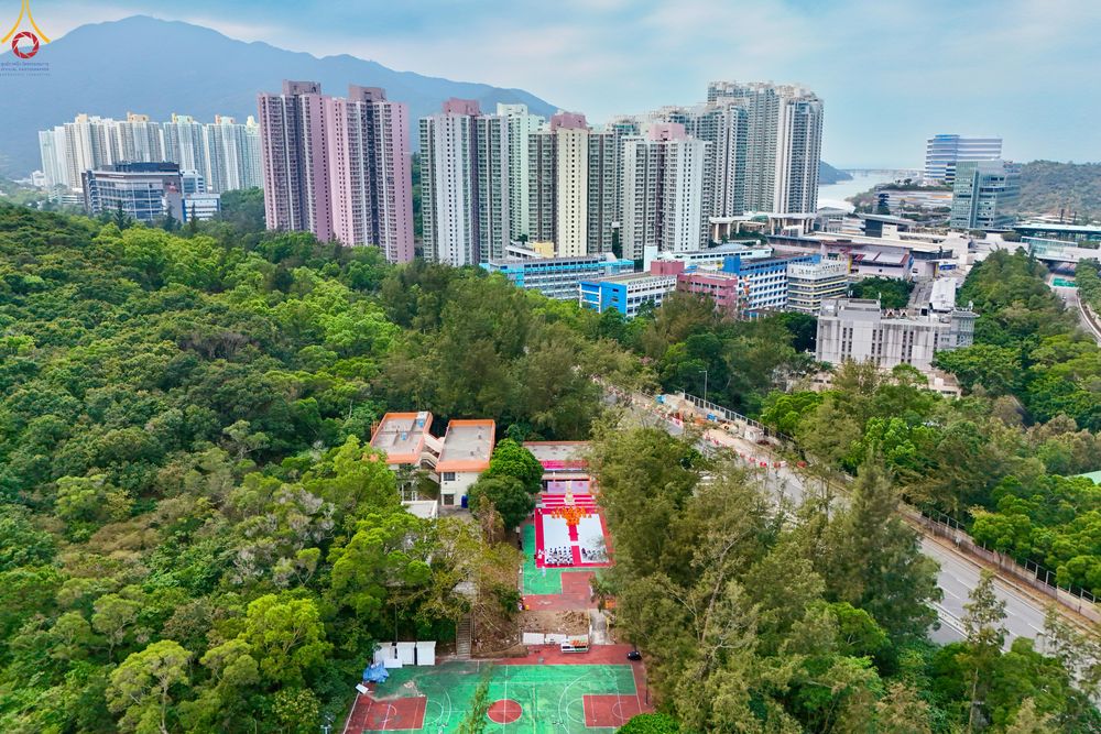 ภาพ No.280736:วันที่ 28 ธันวาคม พ.ศ. 2568 พิธีอุปสมบท โครงการอุปสมบทหมู่ ๘๑ ปี บูชาธรรมหลวงพ่อธัมมชโย ณ สมาคมพุทธ เขตตงช้ง เขตบริหารพิเศษฮ่องกง