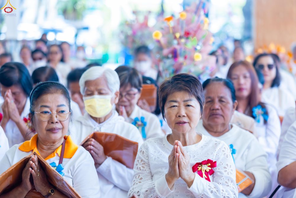 ภาพ No.291595:วันที่ 9 มกราคม พ.ศ. 2569 พิธีทอดผ้าป่าทำนุบำรุงศาสนสถาน ณ วัดเทพพล แขวงบางพรม เขตตลิ่งชัน กรุงเทพมหานคร ในโครงการธรรมยาตรา กตัญญูบูชา มหาปูชนียาจารย์ พระมงคลเทพมุนี(สด จนฺทสโร) พระผู้ปราบมาร อนุสรณ์สถาน 7 แห่ง ปีที่ 14