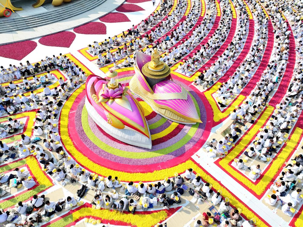 ภาพ No.299294:วันที่ 18 มกราคม พ.ศ. 2569 พิธีต้อนรับพระธรรมยาตรา ณ อนุสรณ์สถานลำดับที่ 5 สถานที่เผยแผ่วิชชาธรรมกายครั้งแรก อนุสรณ์สถานบางปลา วัดบางปลา อำเภอบางเลน จังหวัดนครปฐม ในโครงการธรรมยาตรา กตัญญูบูชา มหาปูชนียาจารย์ พระมงคลเทพมุนี(สด จนฺทสโร) พระผู้ปราบมาร อนุส