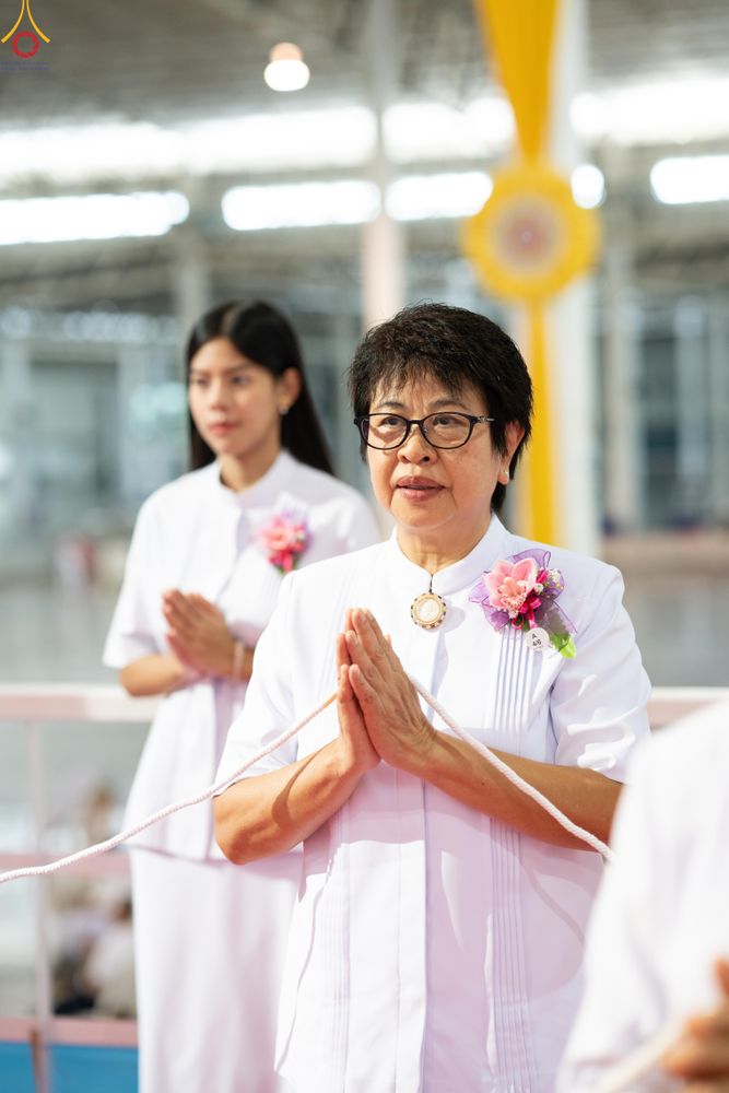 ภาพ No.286368:วันอาทิตย์ที่ 13 กรกฎาคม พ.ศ.2568 พิธีปฎิบัติธรรม และพิธีจุดเทียนใจ ไฟนิรันดร์ อนันตชัย ณ สภาธรรมกายสากล วัดพระธรรมกาย