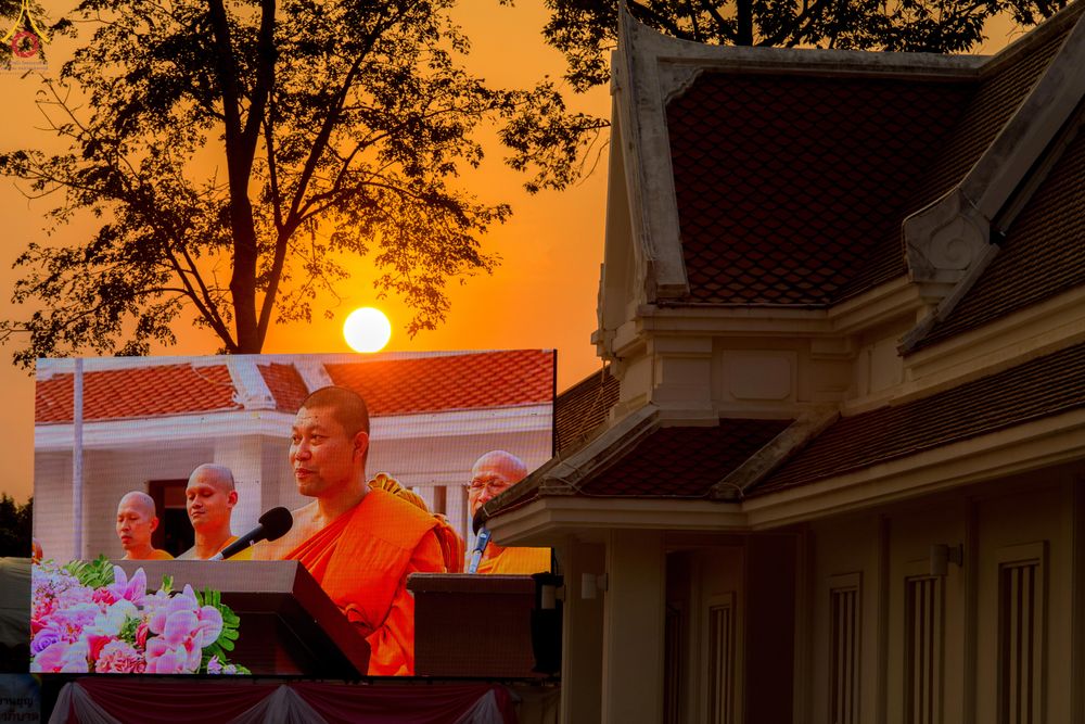 ภาพ No.296964:วันที่ 17 มกราคม พ.ศ. 2569 พิธีจุดประทีปถวายเป็นพุทธบูชา และบูชาธรรมมหาปูชนียาจารย์  ณ วัดโบสถ์บน ต.บางคูเวียง จ.นนทบุรี อนุสรณ์สถานลำดับที่ 4 สถานที่เกิดด้วยกายธรรม ในโครงการธรรมยาตรา กตัญญูบูชา มหาปูชนียาจารย์ พระมงคลเทพมุนี(สด จนฺทสโร) พระผู้ปราบมาร อ