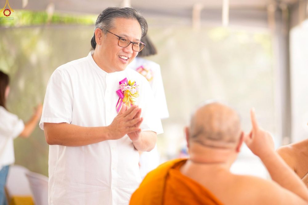 ภาพ No.249310:วันที่ 20 กันยายน พ.ศ. 2568 พิธีประดิษฐานรูปหล่อหลวงปู่วัดปากน้ำ ภาษีเจริญ ณ วิหารพระมงคลเทพมุนี (สด จนฺทสโร) ศูนย์ปฏิบัติธรรมภูเก็ต จ.ภูเก็ต