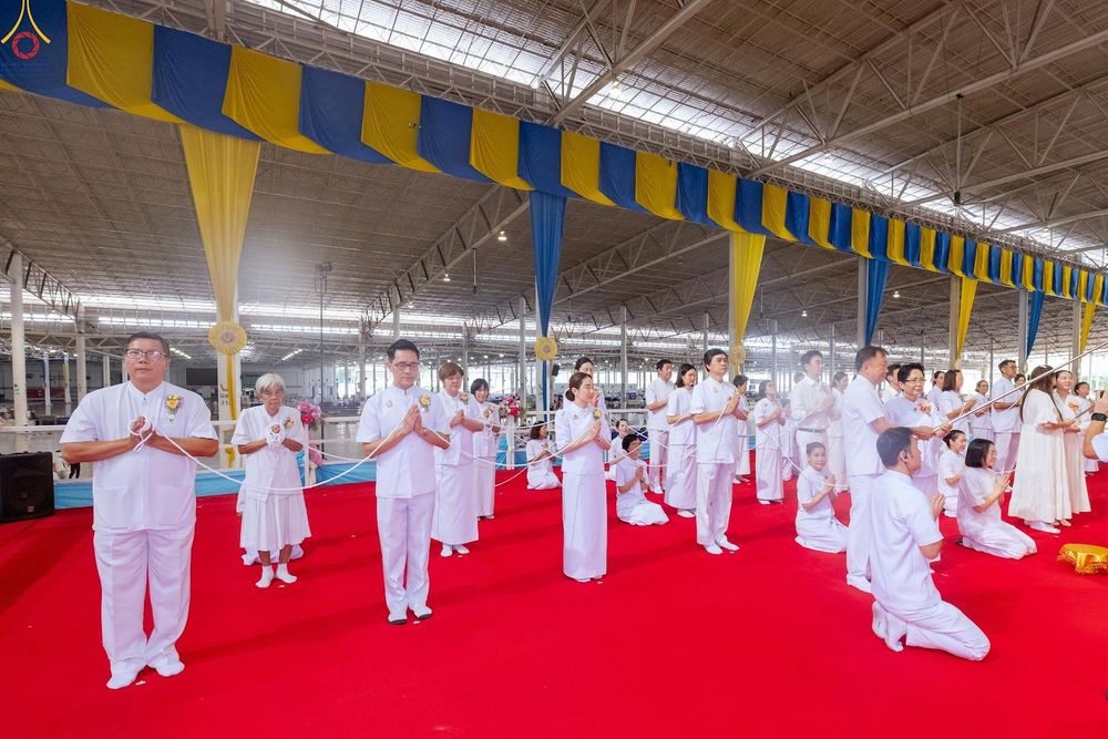 ภาพ No.346445:วันอาทิตย์ที่ 30 สิงหาคม พ.ศ.2569 พิธีจุดเทียนใจ ไฟนิรันดร์ อนันตชัย ณ รัตนบัลลังก์ วัดพระธรรมกาย