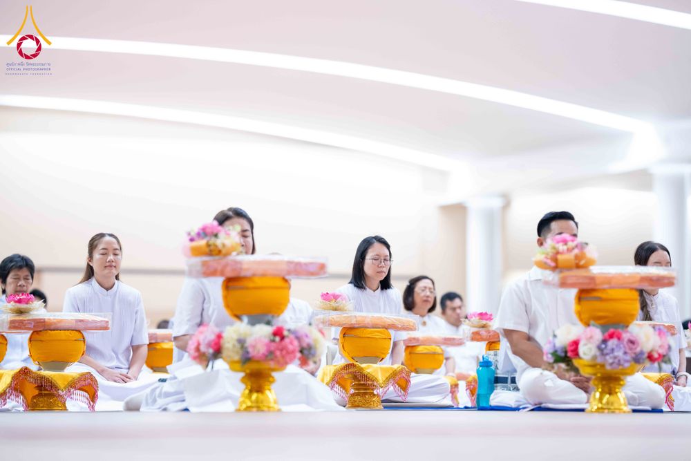 ภาพ No.313650:วันอาทิตย์ที่ 15 มีนาคม พ.ศ. 2569 พิธีร่วมบุญบรรพชาสามเณร 5000 รูป ณ ห้องแก้วสารพัดนึก 2 สภาธรรมกายสากล วัดพระธรรมกาย