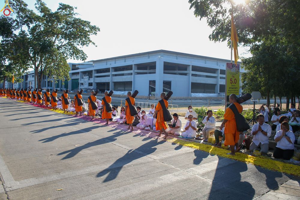 ภาพ No.279634:วันที่ 2 มกราคม พ.ศ.2569 พิธีต้อนรับพระธรรมยาตรา ครั้งที่ 1 ณ วัดพระธรรมกาย (วิหารหลวงปู่ - พระมหาธรรมกายเจดีย์)