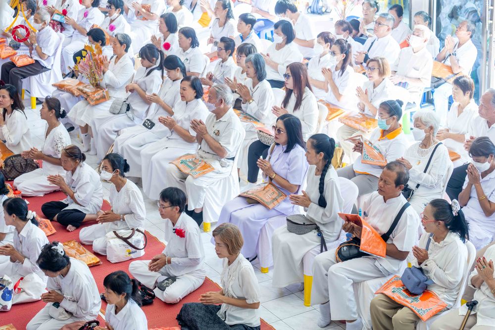 ภาพ No.296535:วันที่ 16 มกราคม พ.ศ. 2569 พิธีทอดผ้าป่าทำนุบำรุงศาสนสถาน ณ วัดสิงห์ ต.บางคูเวียง อ.บางกรวย จ.นนทบุรี อนุสรณ์สถานลำดับที่ 4 สถานที่เกิดด้วยกายธรรม ในโครงการธรรมยาตรา กตัญญูบูชา มหาปูชนียาจารย์ พระมงคลเทพมุนี(สด จนฺทสโร) พระผู้ปราบมาร อนุสรณ์สถาน 7 แห่ง ป