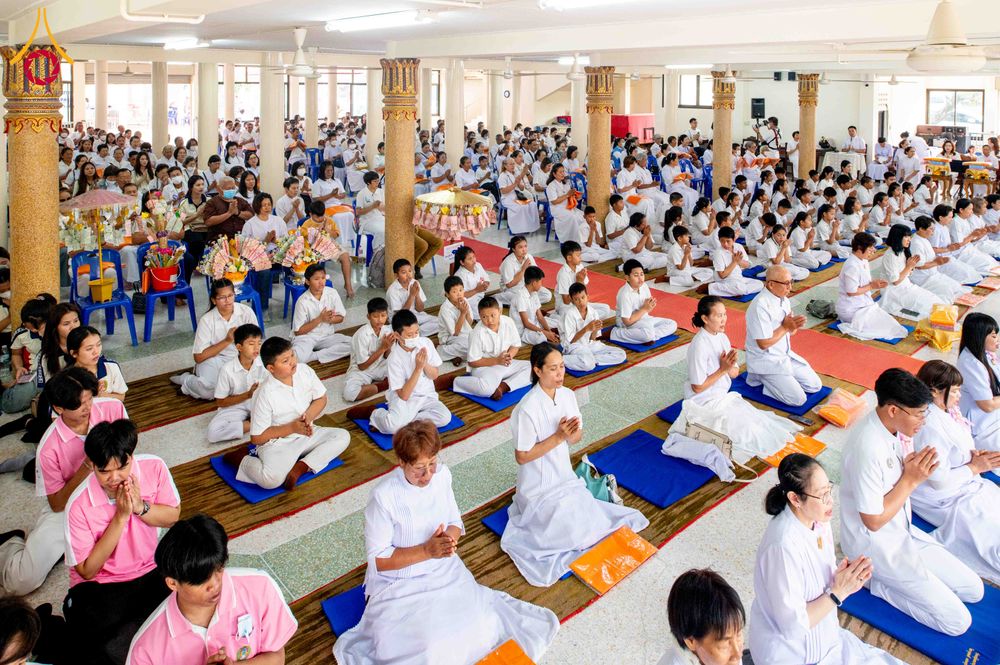 ภาพ No.300750:วันที่ 22 มกราคม พ.ศ. 2569 พิธีทอดผ้าป่าทำนุบำรุงศาสนสถาน ณ วัดบางช้างใต้ อ.สามพราน จ.นครปฐม ในโครงการธรรมยาตรา กตัญญูบูชา มหาปูชนียาจารย์ พระมงคลเทพมุนี(สด จนฺทสโร) พระผู้ปราบมาร อนุสรณ์สถาน 7 แห่ง ปีที่ 14