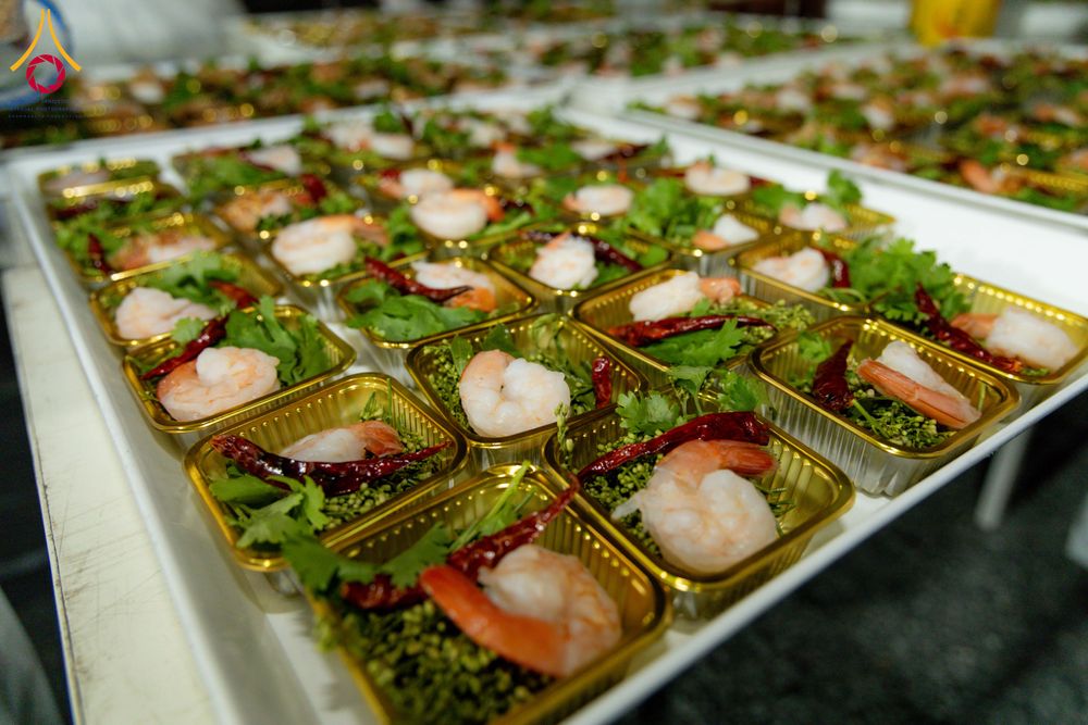 ภาพ No.290727:วันที่ 9 มกราคม พ.ศ. 2569 พิธีถวายภัตตาหารเป็นสังฆทาน แด่พระธรรมยาตรา ณ อนุสรณ์สถานคลองบางนางแท่น อ.สามพราน จ.นครปฐม ในโครงการธรรมยาตรา กตัญญูบูชา มหาปูชนียาจารย์ พระมงคลเทพมุนี(สด จนฺทสโร) พระผู้ปราบมาร อนุสรณ์สถาน 7 แห่ง ปีที่ 14