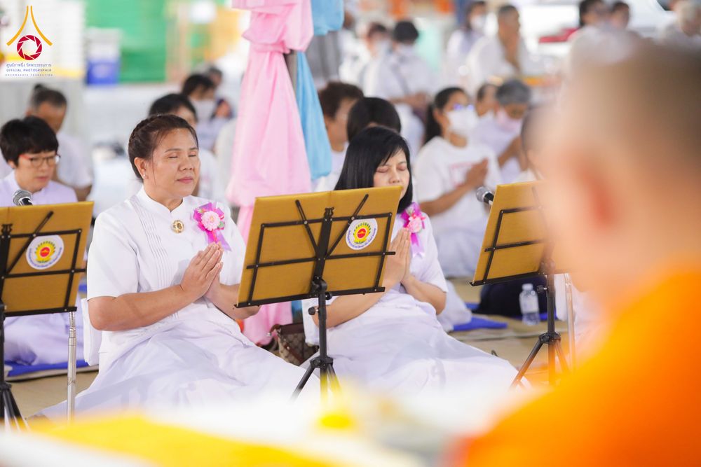 ภาพ No.301044:วันที่ 23 มกราคม พ.ศ. 2569 พิธีถวายภัตตาหารเป็นสังฆทาน แด่พระธรรมยาตรา ณ อนุสรณ์สถานบางปลา วัดบางปลา อำเภอบางเลน จังหวัดนครปฐม ในโครงการธรรมยาตรา กตัญญูบูชา มหาปูชนียาจารย์ พระมงคลเทพมุนี(สด จนฺทสโร) พระผู้ปราบมาร อนุสรณ์สถาน 7 แห่ง ปีที่ 14