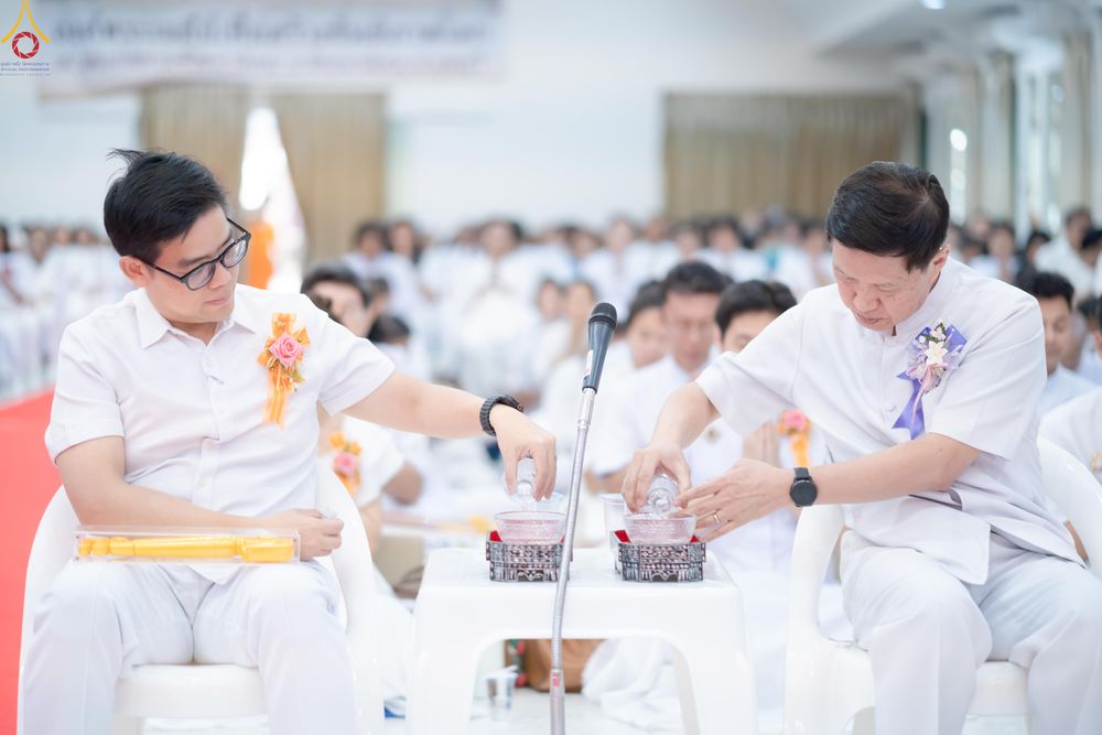 ภาพ No.331458:วันที่ 31 พฤษภาคม พ.ศ.2569 พิธีทอดผ้าป่าและตอกเสาเข็มมงคลต้นแรก องค์พระเจดีย์เพื่อสร้างสันติภาพโลก  ณ ธุดงคสถานพัฒนานิคม จังหวัดลพบุรี