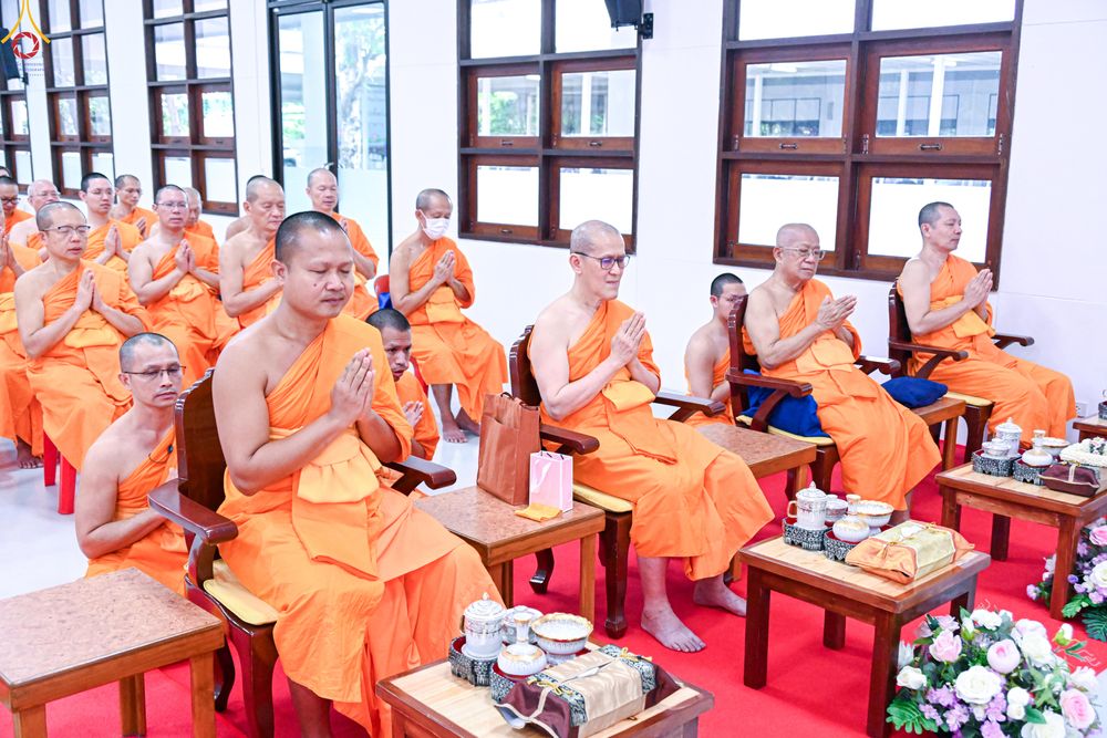 ภาพ No.342967:วันอาทิตย์ที่ 9 สิงหาคม พ.ศ.2569 พิธีมอบพัด ตั้งฐานานุกรม พระราชภาวนาวชิรวิเทศ วิ. ณ ห้องอาคารปลูกศรัทธา 2 วัดพระธรรมกาย