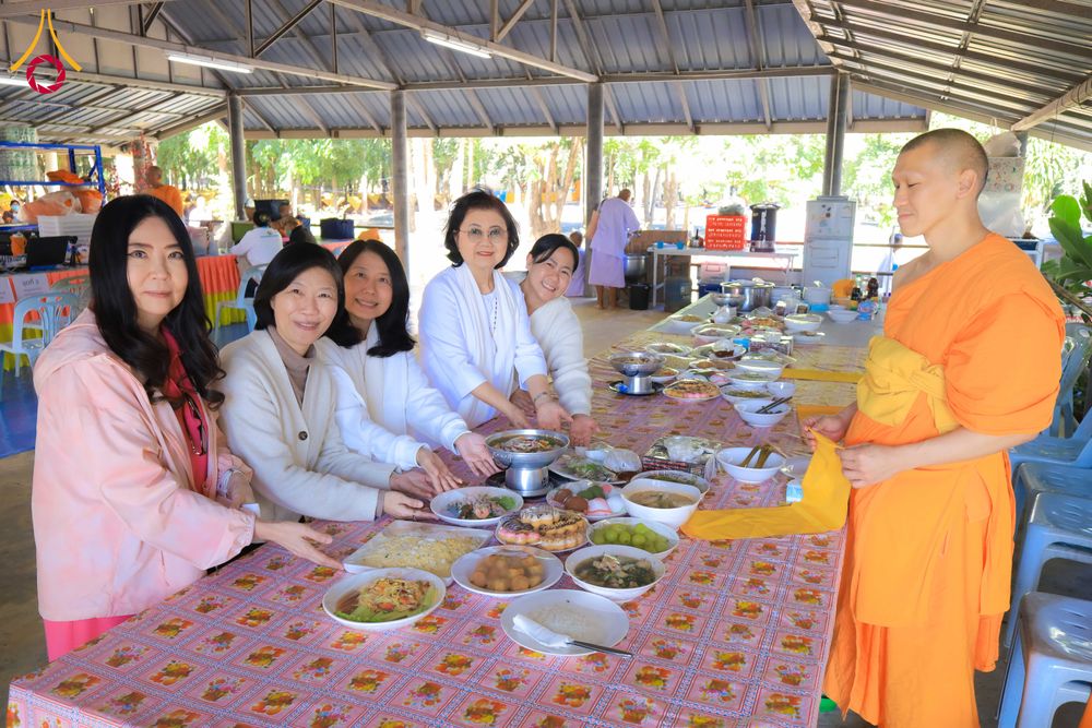 ภาพ No.285610:วันที่ 26-30  พฤศจิกายน พ.ศ. 2568  กิจกรรมสวดมนต์ นั่งสมาธิ ฟังธรรม ของนาคธรรมทายาท ในโครงการบวชบูชาธรรมมหาปูชนียาจารย์  ณ ศูนย์ปฏิบัติธรรมบุรีรัมย์ จ.บุรีรัมย์