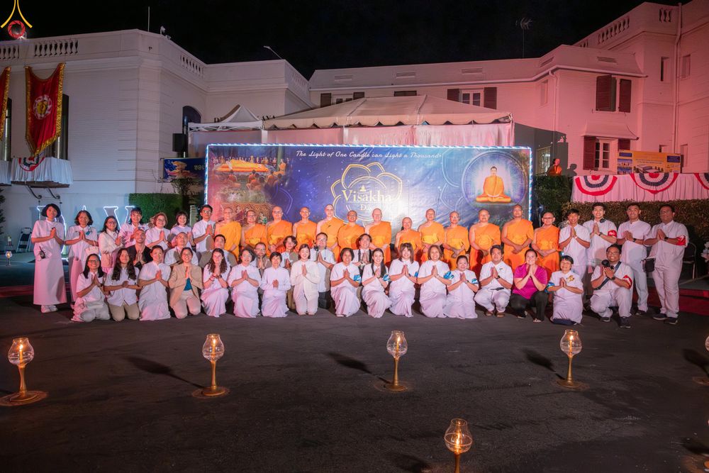 ภาพ No.332875:วันอาทิตย์ที่ 31 พฤษภาคม พ.ศ. 2569 วันวิสาขบูชา ณ วัดพระธรรมกายแคลิฟอร์เนีย  ประเทศสหรัฐอเมริกา
