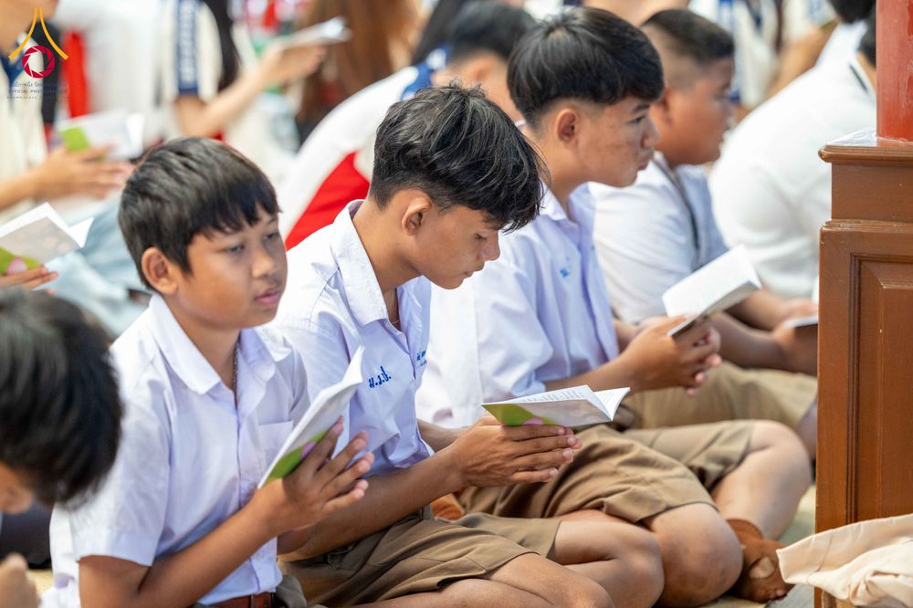 ภาพ No.300873:วันที่ 22 มกราคม พ.ศ. 2569 พิธีทอดผ้าป่าทำนุบำรุงศาสนสถาน ณ วัดบางปลา อ.บางเลน จ.นครปฐม ในโครงการธรรมยาตรา กตัญญูบูชา มหาปูชนียาจารย์ พระมงคลเทพมุนี(สด จนฺทสโร) พระผู้ปราบมาร อนุสรณ์สถาน 7 แห่ง ปีที่ 14