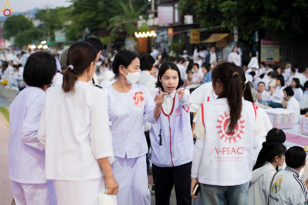 ภาพ No.282478:วันที่ 19 -20 ธันวาคม พ.ศ.2568 เบื้องหลังความสำเร็จ ของการจัดงานตักบาตร พระ 10,000 รูป Skywalk กาญจนบุรี