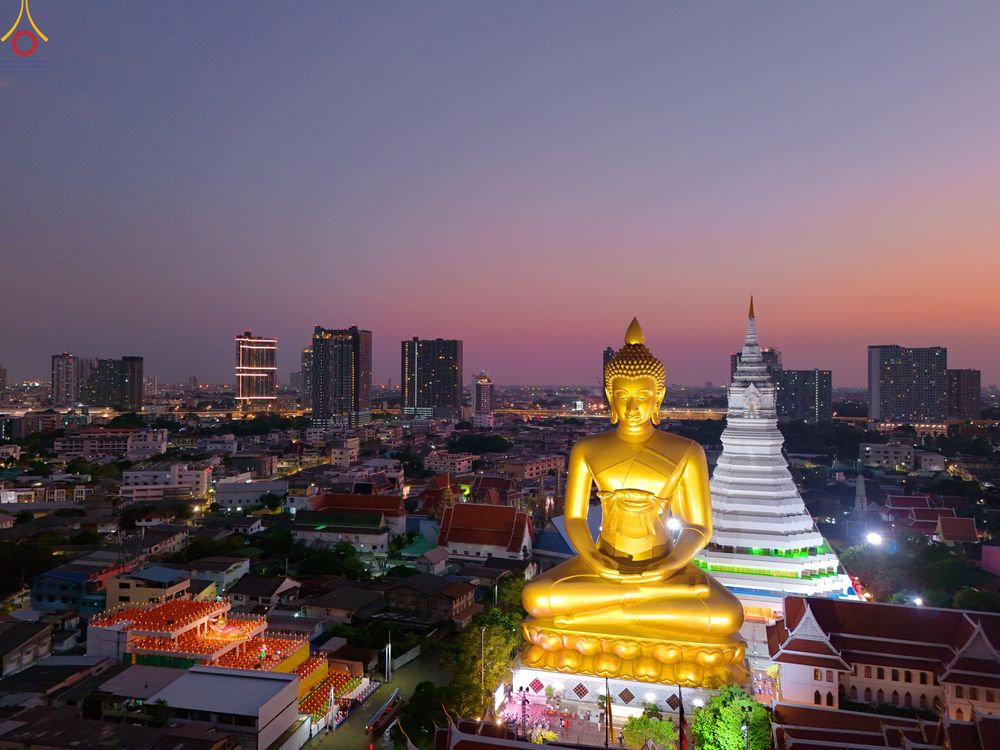 ภาพ No.302921:วันที่ 24 มกราคม พ.ศ. 2569 พิธีจุดประทีปธรรมถวายเป็นพุทธบูชา  และบูชาธรรมมหาปูชนียาจารย์  ณ อาคารธรรมยาตรา กตัญญูบูชามหาปูชนียาจารย์  ตรงข้ามวัดปากน้ำภาษีเจริญ จ.กรุงเทพมหานคร ในโครงการธรรมยาตรา กตัญญูบูชา มหาปูชนียาจารย์ พระมงคลเทพมุนี(สด จนฺทสโร) พระผู