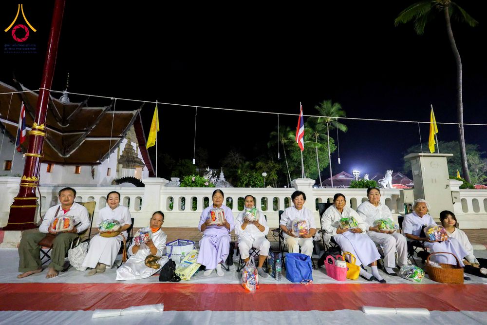 ภาพ No.310762:วันอาทิตย์ที่ 22 กุมภาพันธ์ พ.ศ. 2569 พิธีตักบาตรเเด่คณะพระภิกษุสงฆ์ 1,111 รูป จังหวัดน่าน หนึ่งในโครงการตักบาตรพระ 2,000,000 รูป 77 จังหวัดทั่วไทย ในวาระอันเป็นมงคลยิ่ง ครบรอบ 744 ปี นครน่าน สืบสานศรัทธา ทำบุญใหญ่ของเมืองน่าน ณ ข่วงเมือง วัดภูมินทร์ อำเ