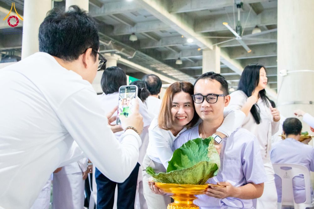 ภาพ No.293629:วันที่ 10 มกราคม พ.ศ. 2569 พิธีปลงผมธรรมทายาทบูชาธรรม 117  ปี คุณยายอาจารย์ฯ ณ วิหารคด วัดพระธรรมกาย ปทุมธานี